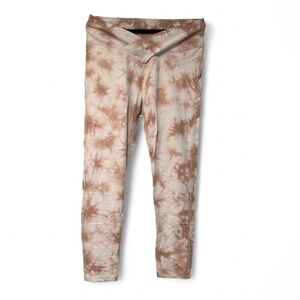 PINK Victoria's Secret Tan & Cream Tie-Dye Leggings